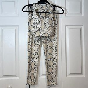 Sports Bra and Leggings Animal Print Set